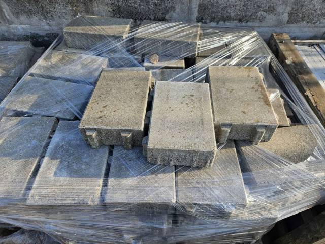 KANN La Tierra Sauvage Gris Nuanc Pav Bton Multi-formats 