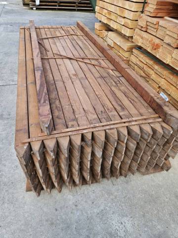 Piquet Angelim Vermelho 