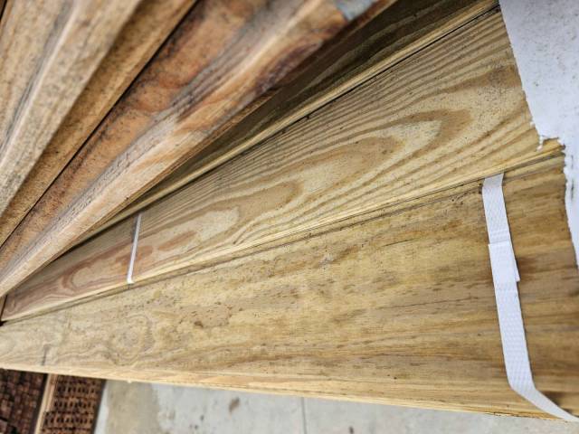 Plancher rustique en pin 22 mm