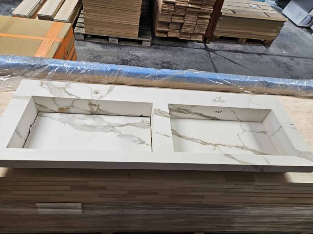 Plan � suspendre en c�ramique Marbre 140 cm