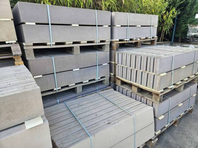 dallage traverse b�ton aspect bois coloris palissandre 
